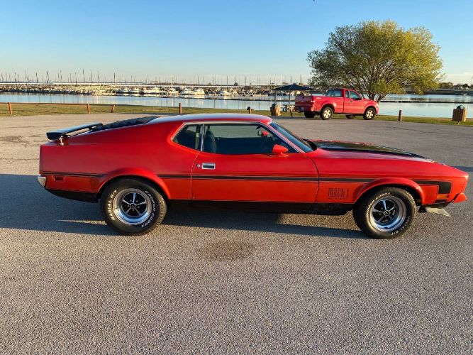 Unknown-Mustang-1972-Red-2