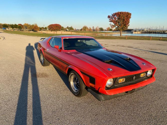 Unknown-Mustang-1972-Red-3