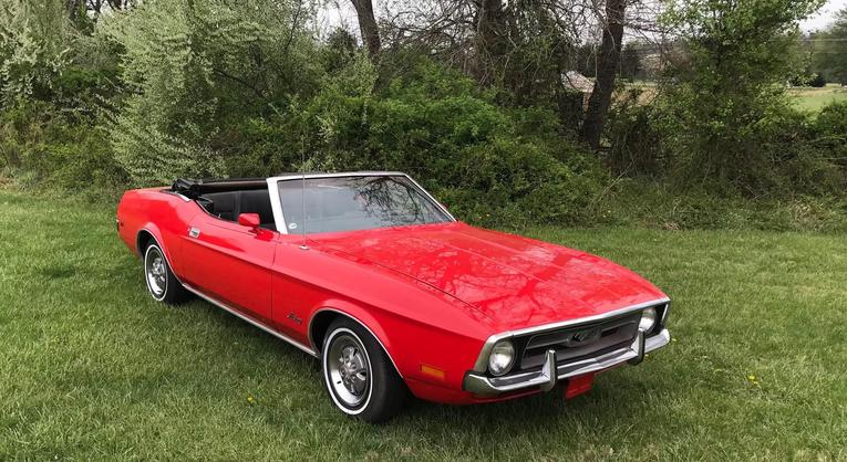 Unknown-Mustang-1972-Red-Black-1