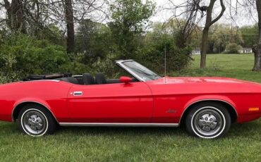 Unknown-Mustang-1972-Red-Black-20