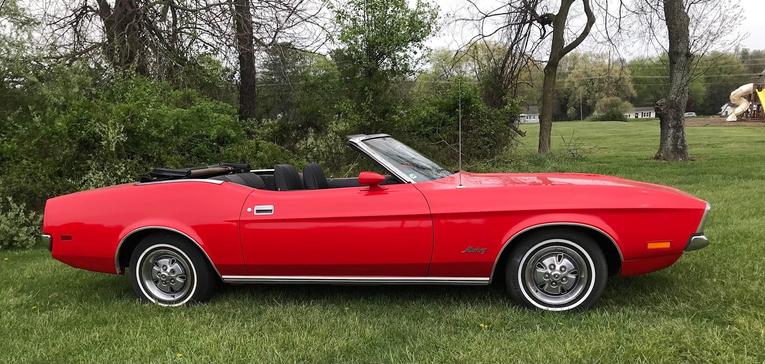 Unknown-Mustang-1972-Red-Black-20