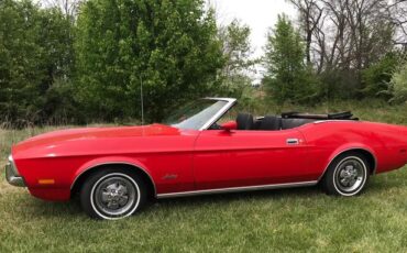 Unknown-Mustang-1972-Red-Black-21