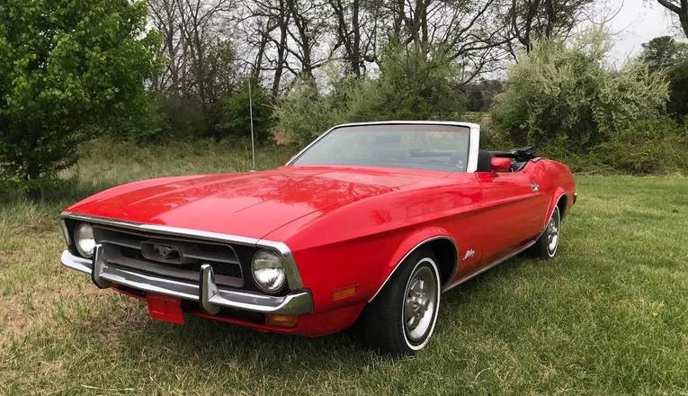 Unknown-Mustang-1972-Red-Black-4