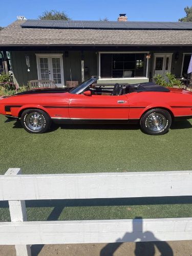 Unknown-Mustang-1972-Red