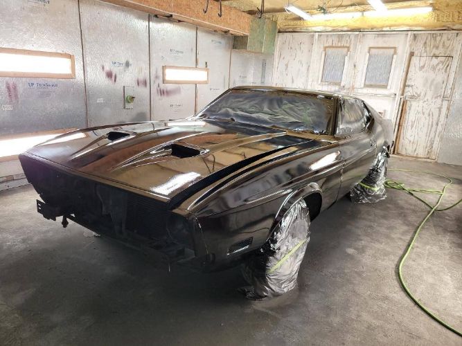 Unknown-Mustang-1973-Black-10
