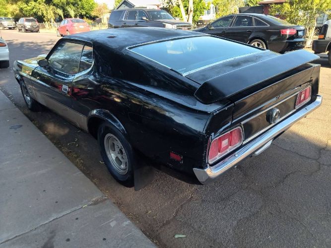 Unknown-Mustang-1973-Black-14