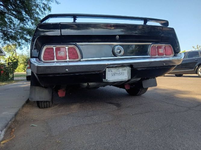 Unknown-Mustang-1973-Black-16