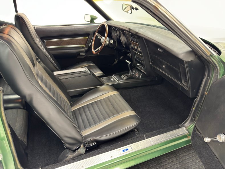 Unknown-Mustang-1973-Ivy-Glow-Black-34