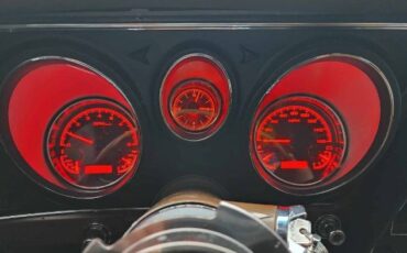 Unknown-Mustang-1973-Matte-GoldBlack-Vin-Ginger-10
