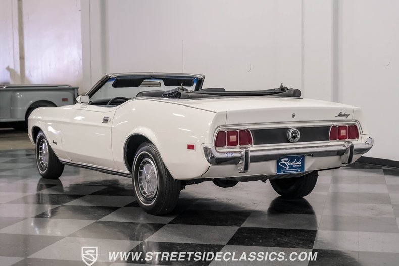 Unknown-Mustang-1973-White-Black-18