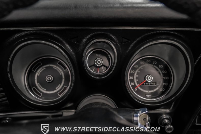 Unknown-Mustang-1973-White-Black-24