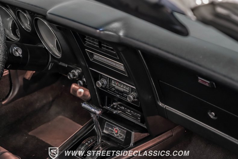 Unknown-Mustang-1973-White-Black-26