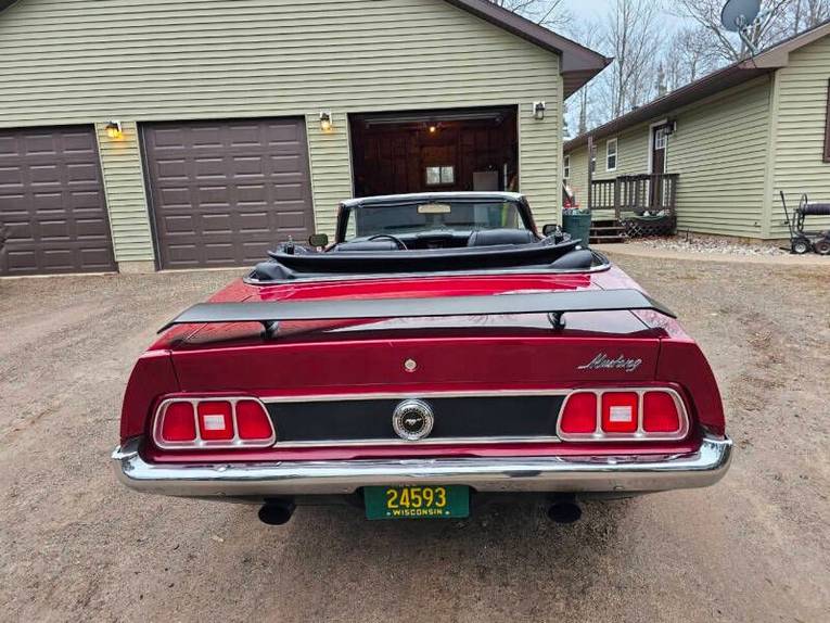 Unknown-Mustang-1973-maroon-Black-2
