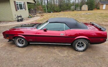 Unknown-Mustang-1973-maroon-Black-24