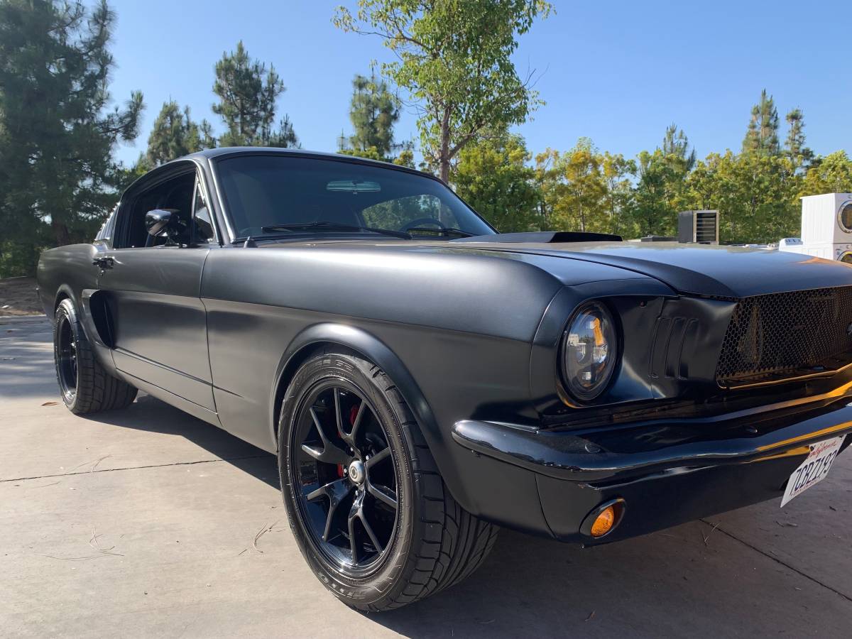 Unknown-Mustang-fastback-gt-1965-23