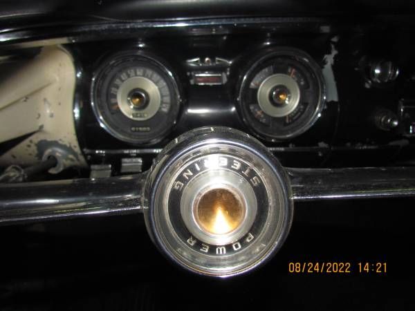 Unknown-Nassau-1956-Blue-WhiteBlack