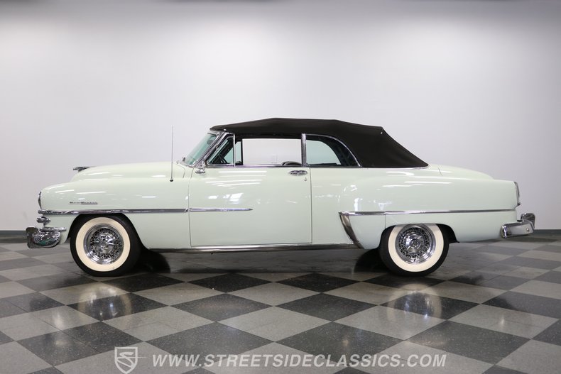 Unknown-New-yorker-1953-Pearl-Gray-Black-ampamp-Red-10