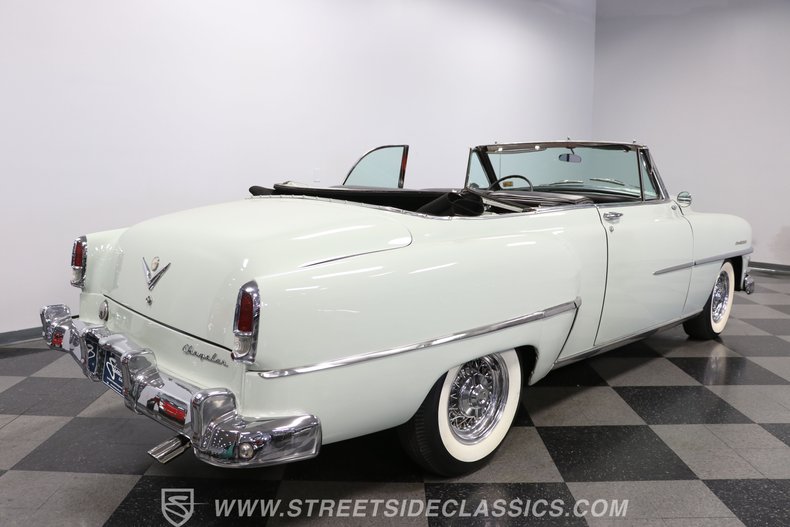 Unknown-New-yorker-1953-Pearl-Gray-Black-ampamp-Red-14