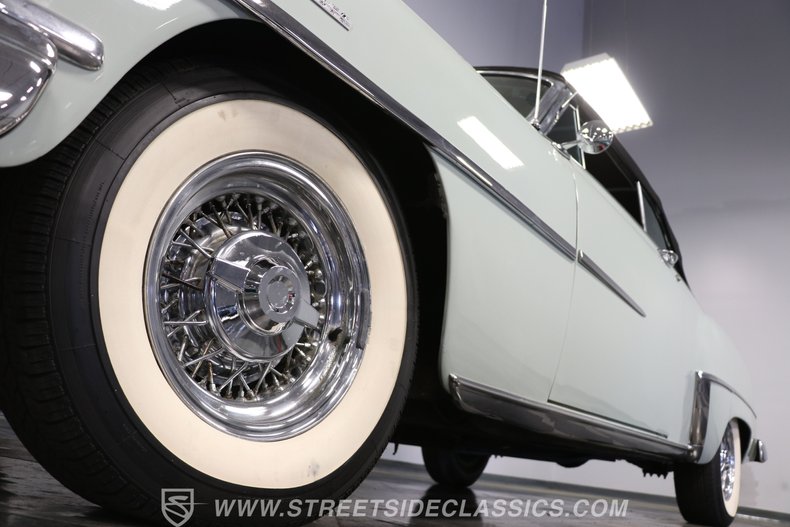 Unknown-New-yorker-1953-Pearl-Gray-Black-ampamp-Red-22