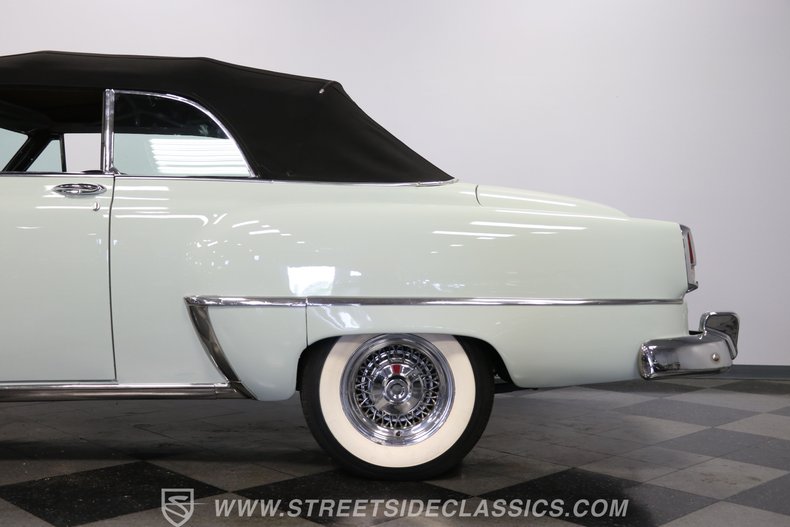 Unknown-New-yorker-1953-Pearl-Gray-Black-ampamp-Red-25