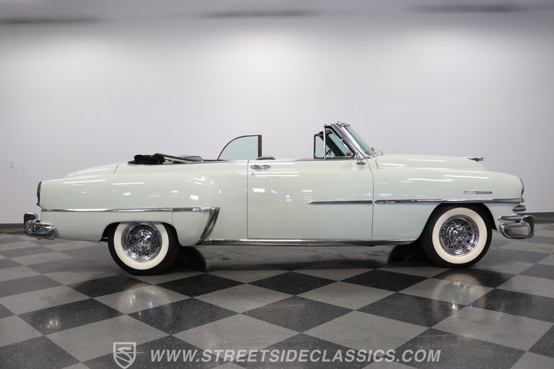 Unknown-New-yorker-1953-Pearl-Gray-Black-ampamp-Red-28