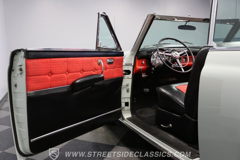 Unknown-New-yorker-1953-Pearl-Gray-Black-ampamp-Red-38