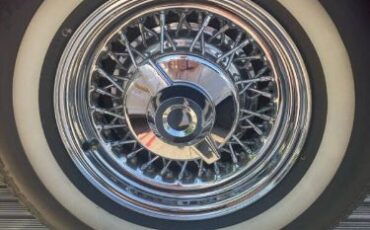 Unknown-New-yorker-1954-RedBlackTop-BurgundyTan-Leather-32