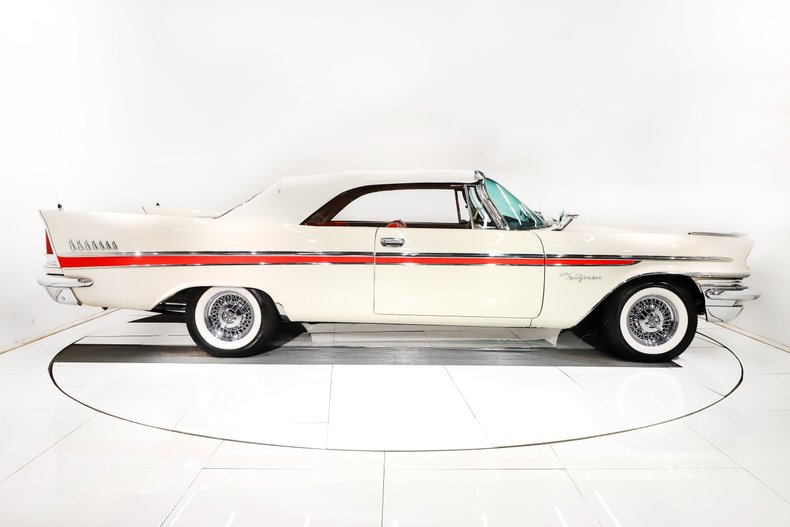 Unknown-New-yorker-1957-Cloud-White-Ghaugin-Red-5