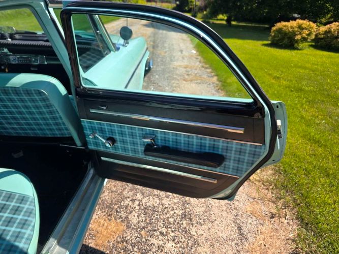 Unknown-Newport-1962-Turquoise-Turquoise-5