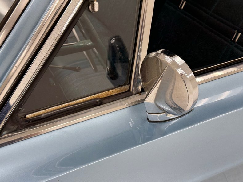 Unknown-Newport-1968-Sky-Blue-Metallic-Light-Blue-15
