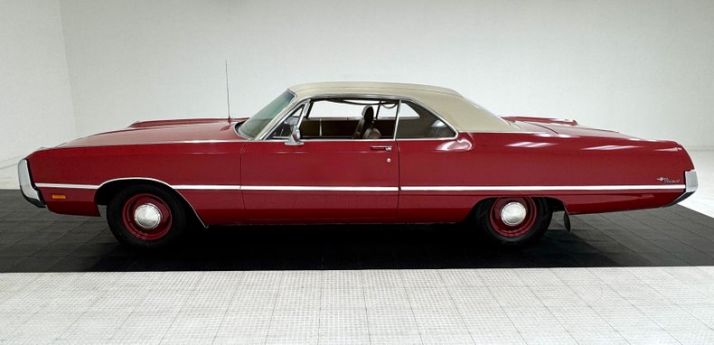Unknown-Newport-1969-Crimson-Saddle-1
