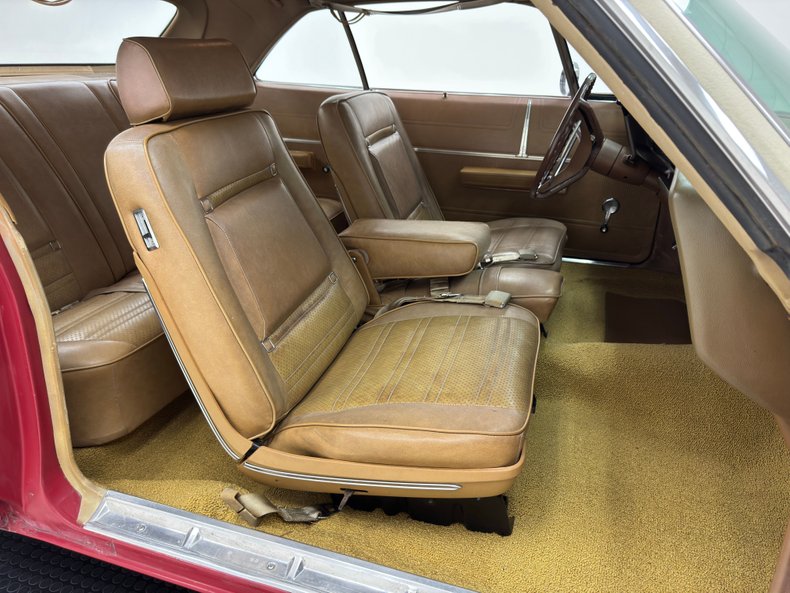 Unknown-Newport-1969-Crimson-Saddle-19