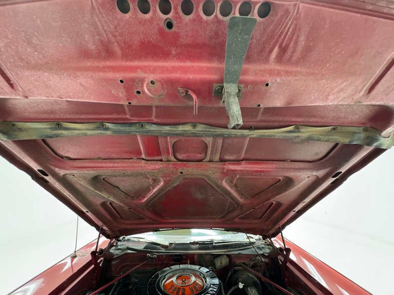 Unknown-Newport-1969-Crimson-Saddle-47
