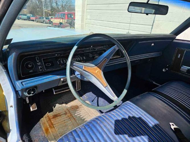 Unknown-Newport-1973-Blue-Blue-10