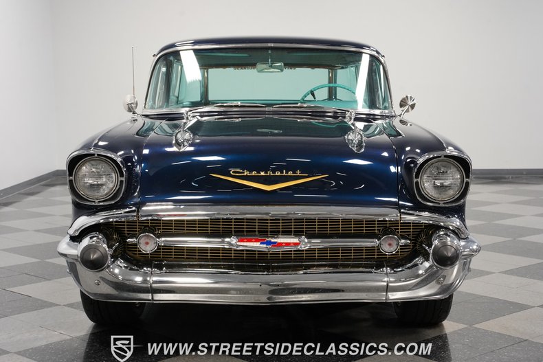 Unknown-Nomad-1957-Dark-Blue-Metallic-Blue-26