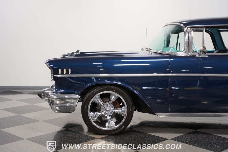 Unknown-Nomad-1957-Dark-Blue-Metallic-Blue-32