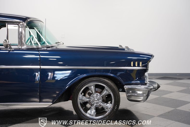 Unknown-Nomad-1957-Dark-Blue-Metallic-Blue-39
