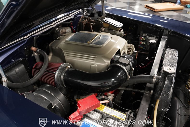 Unknown-Nomad-1957-Dark-Blue-Metallic-Blue-44