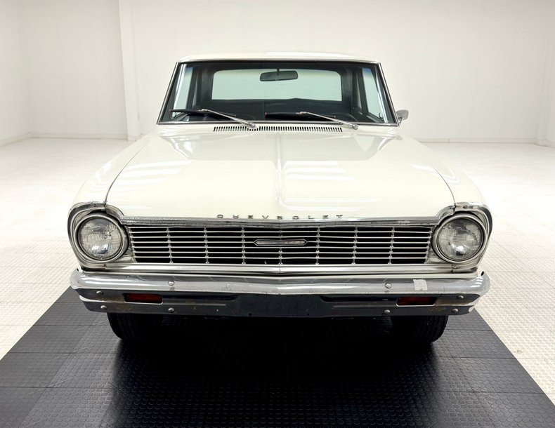 Unknown-Nova-1965-Ermine-White-Black-17