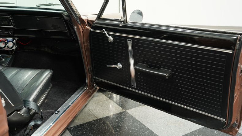 Unknown-Nova-1966-Brown-Metallic-Black-40
