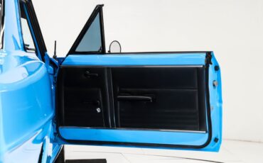 Unknown-Nova-1967-Cool-Blue-Black-31