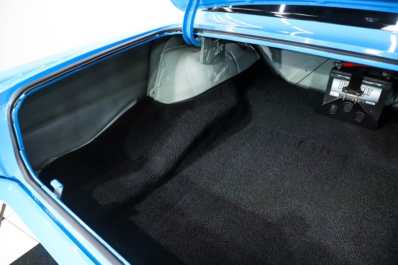 Unknown-Nova-1967-Cool-Blue-Black-48