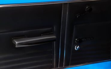Unknown-Nova-1967-Cool-Blue-Black-6
