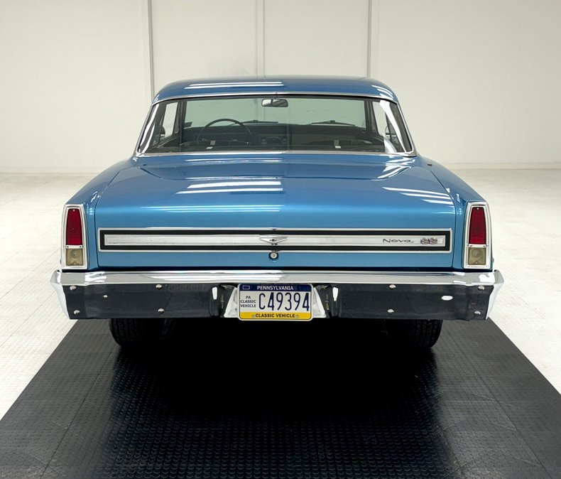 Unknown-Nova-1967-Marina-Blue-Black-2