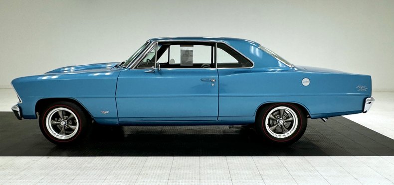 Unknown-Nova-1967-Marina-Blue-Black