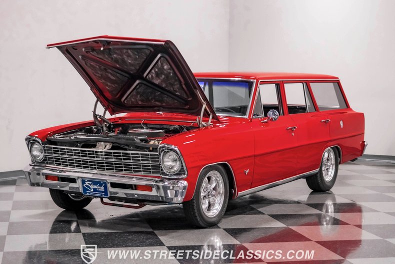 Unknown-Nova-1967-Red-Black-32