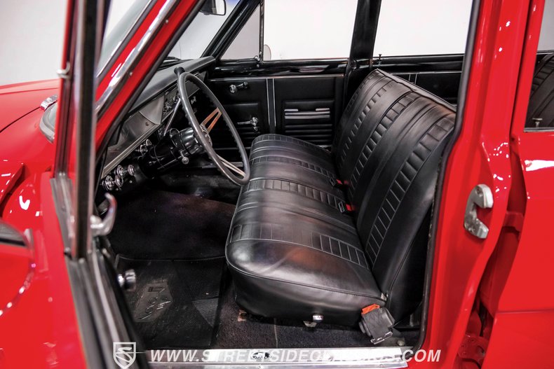 Unknown-Nova-1967-Red-Black-38
