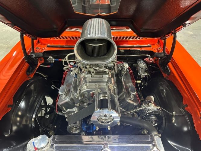 Unknown-Nova-1968-Hugger-Orange-Black-11