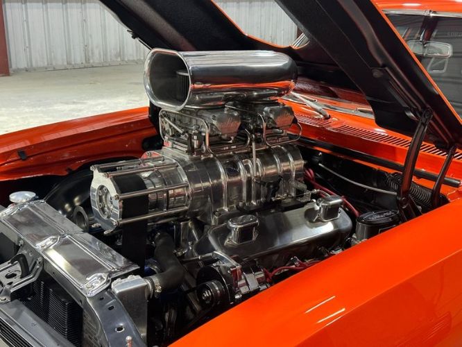 Unknown-Nova-1968-Hugger-Orange-Black-15