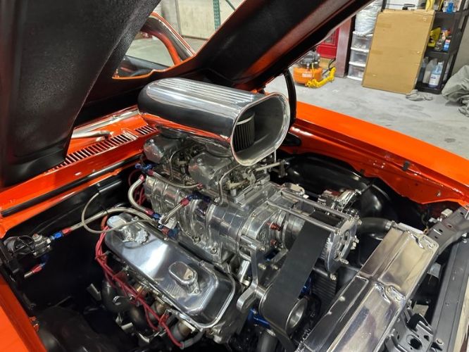 Unknown-Nova-1968-Hugger-Orange-Black-17